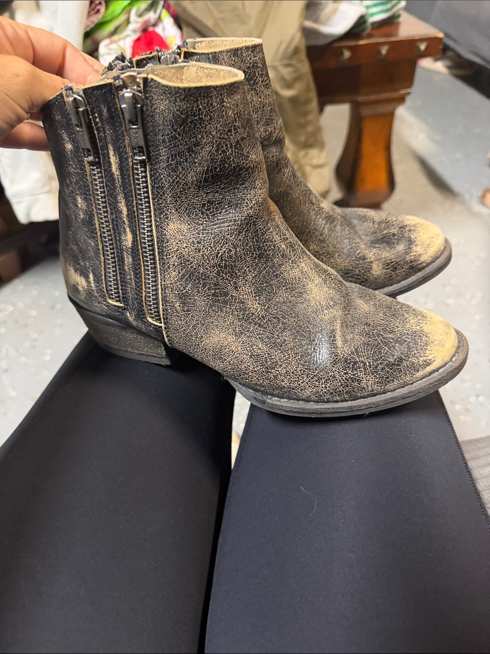 Circle G Distressed Black/Tan Dual-Zip Ankle Booties
